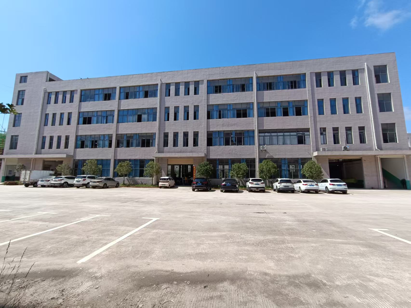 赣州市顺宇服饰有限公司行业介绍